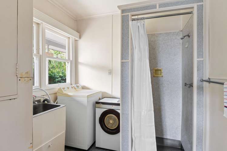 27 Oak Street Mangapapa_12