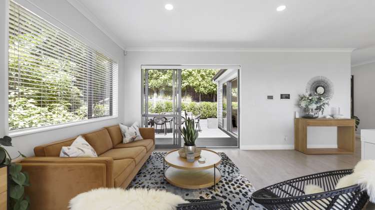 89d William Bayes Place Red Beach_10