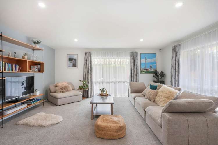 15 Piriti Drive Te Atatu Peninsula_9