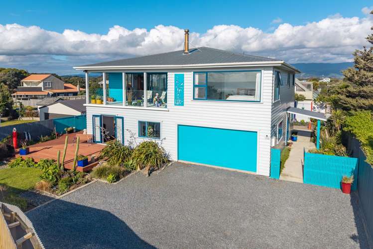 100B Marine Parade Otaki Beach_7