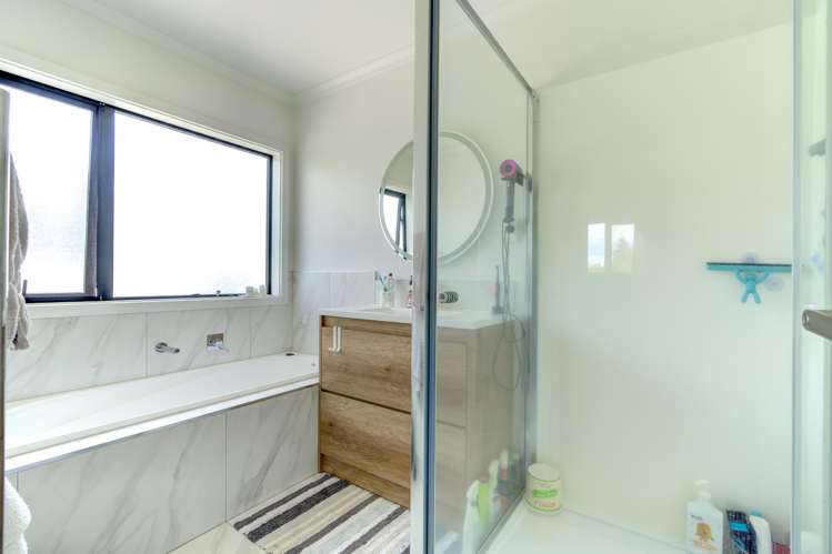 2/54 Carrington Avenue Hillcrest_8