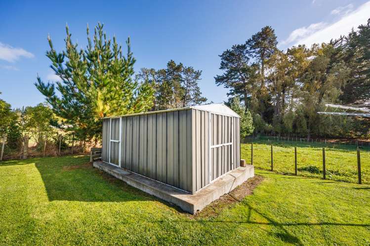 8 Knorp Street Halcombe_21