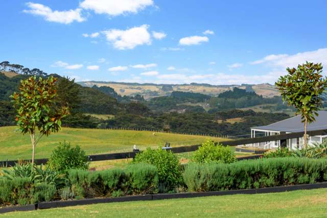 93 Alf Access Road Helensville_1