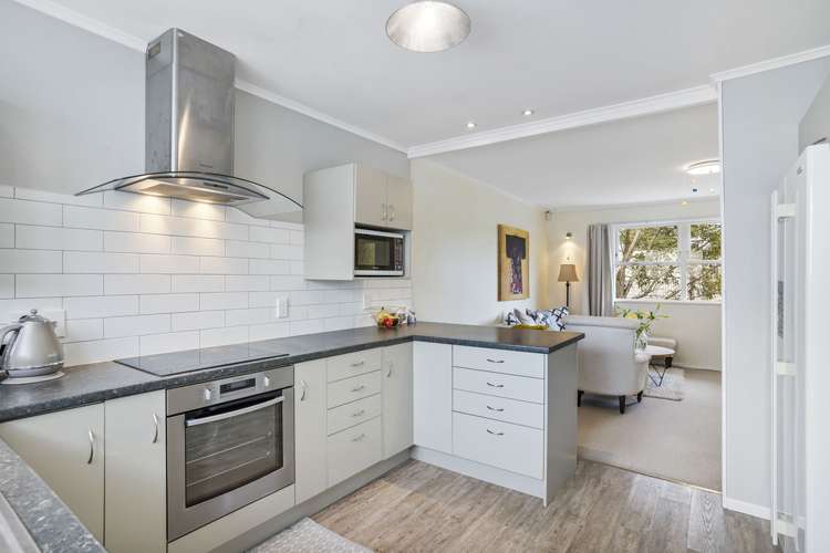 2/32 Paragon Avenue Beach Haven_5