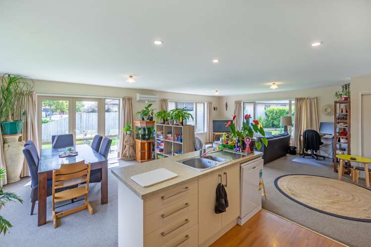 14 Hasendene Drive Lincoln_5