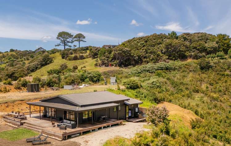 26 Huarere Rise Whangapoua_24