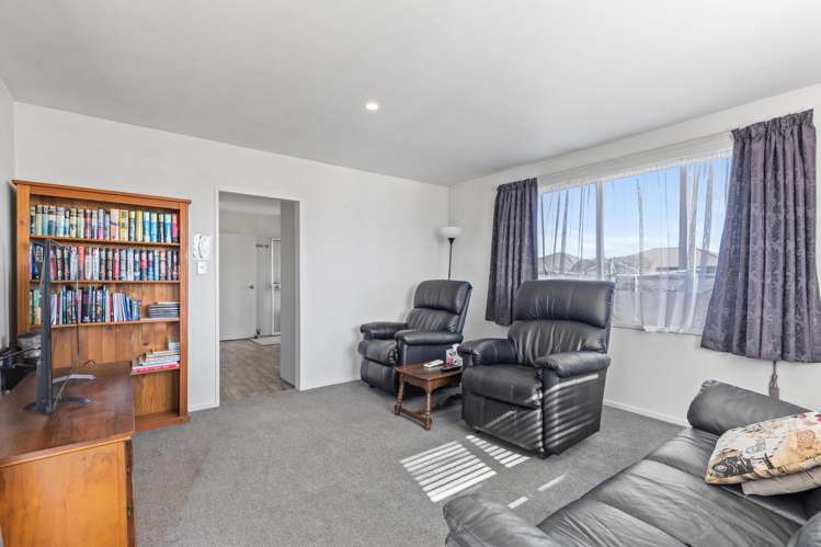 1/2 Ruakaka Street Hornby_6