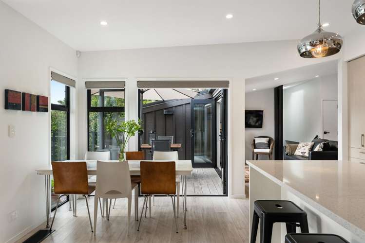 112B Coates Avenue Orakei_6