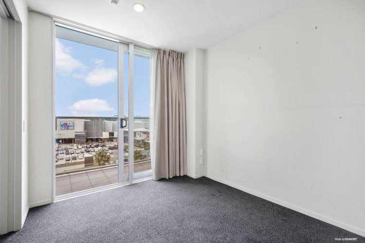 603/17 Amersham Way Manukau_3