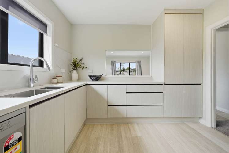 81 Melrose Road Mt Roskill_4