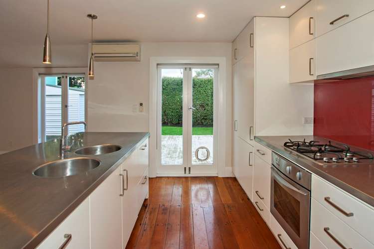 37 Spring Street Onehunga_6