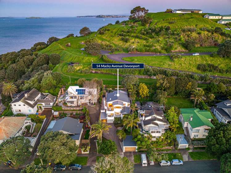 14 Macky Avenue Devonport_17