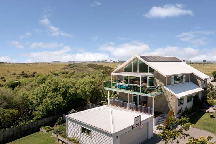 1343 Papamoa Beach Road Papamoa Beach_6