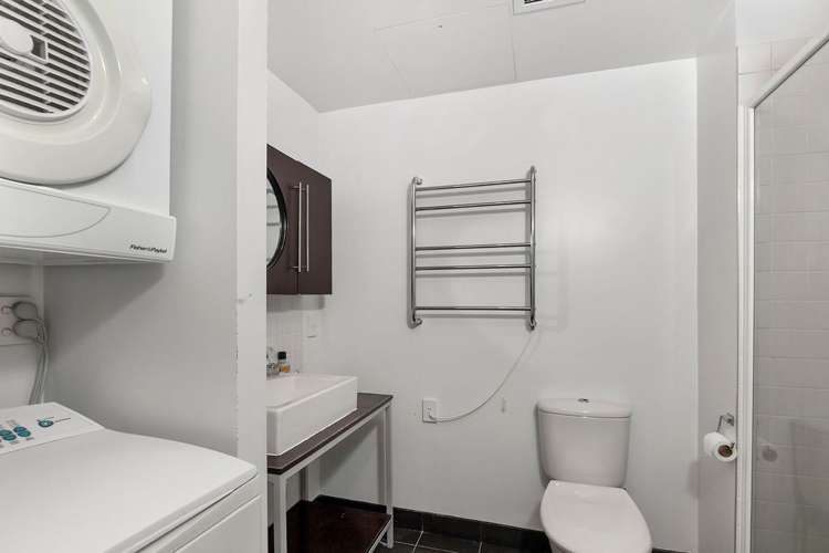 4b/44 Liverpool Street Auckland Central_13