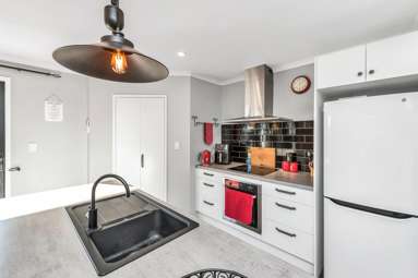 7 Reuben Avenue_4