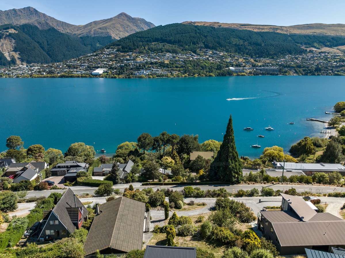 Houses for sale in Frankton, Queenstown