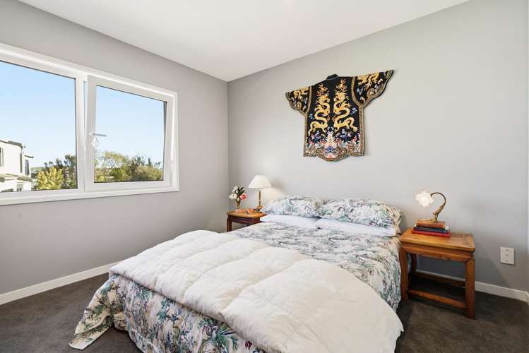 29 Pelorous Street Paparangi_12