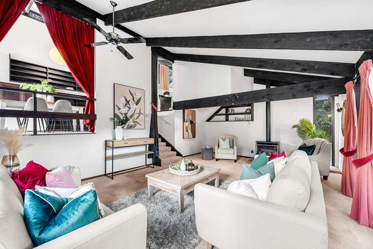 8 Freemans Way Pinehaven_4