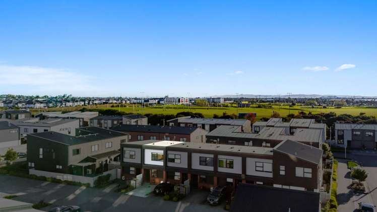 6 Magnetite Lane Flat Bush_39