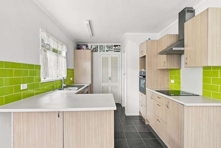 12 Papa Place_1