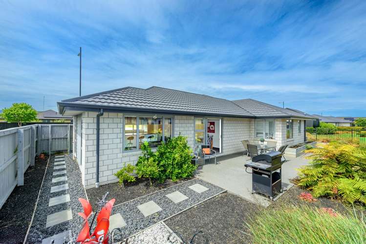 37 Eastfield Drive Lincoln_24