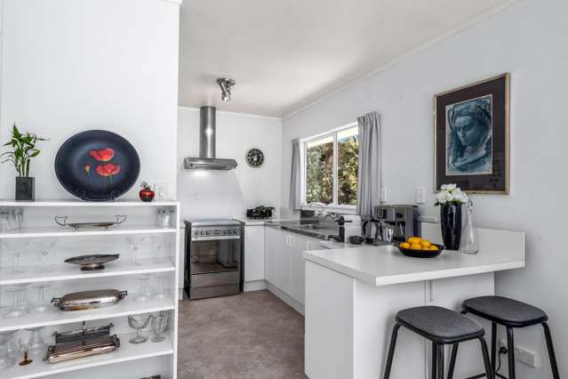 2/28 Niccol Avenue Narrow Neck_3