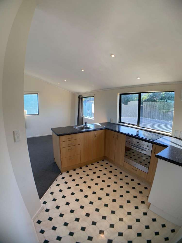 20 Morere Street Tītahi Bay_11