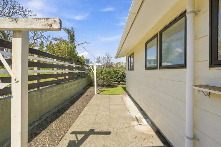 8b Lincoln Road Springvale_14