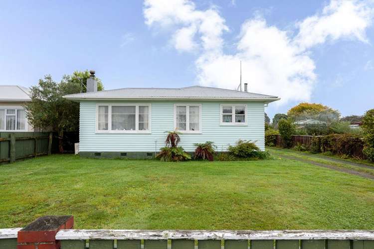 43 Barraud Street Dannevirke_20