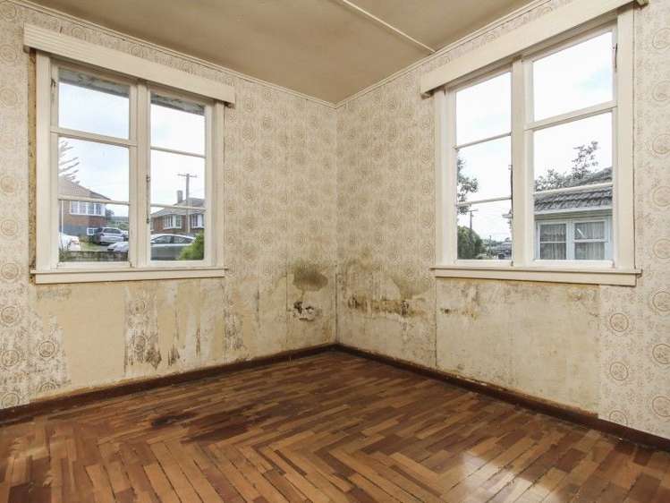 7 Aurora Avenue Wesley_9