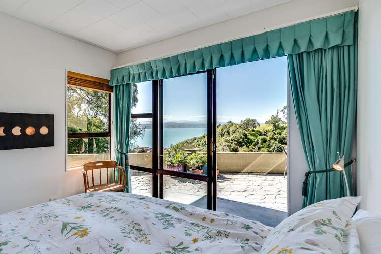 2/3 Lighthouse Road Bluff Hill_8