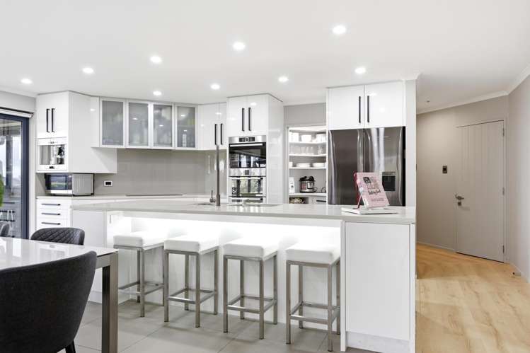 99 Grovenor Drive Orewa_12