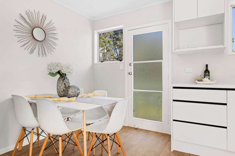 22 Garton Drive Massey_7