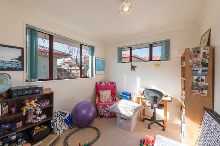 5 Hawthorn Way Richmond_12