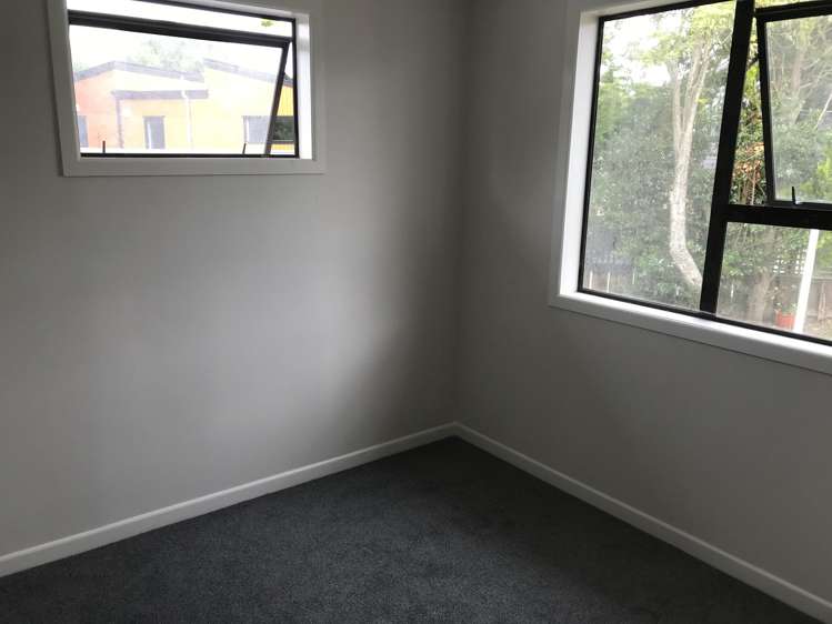 4 Olive Cr Papatoetoe_8