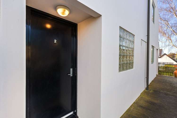 2/22 Exeter Street Merivale_17