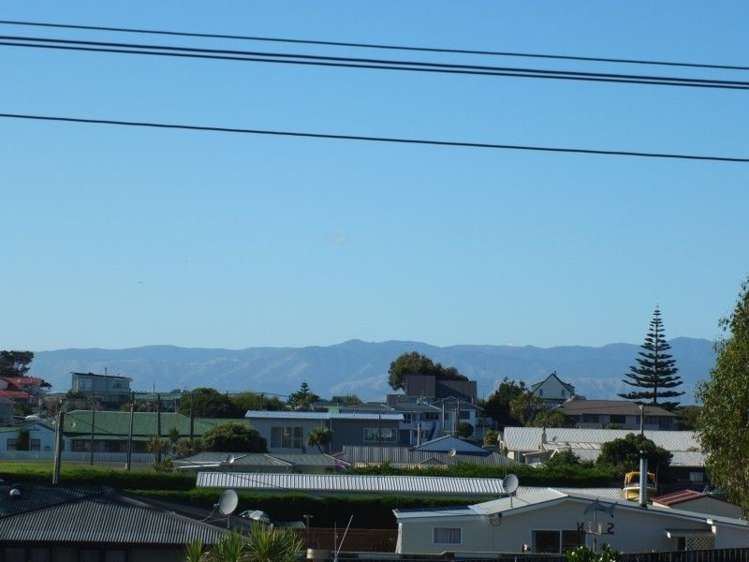 3 Perreau Avenue Foxton Beach_19