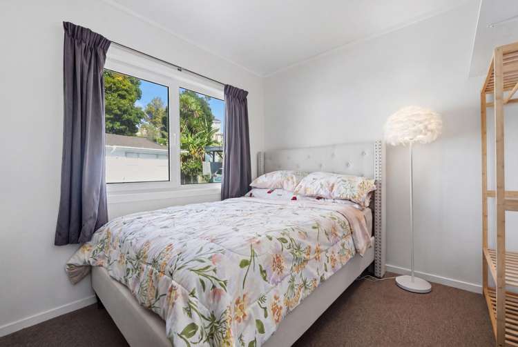 21b Taurus Crescent Beach Haven_5