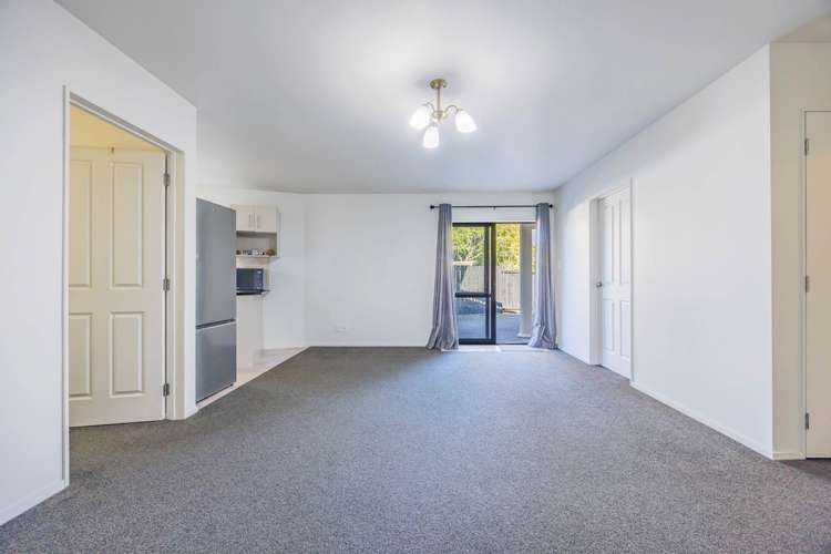 51A Totaravale Drive Totara Vale_16