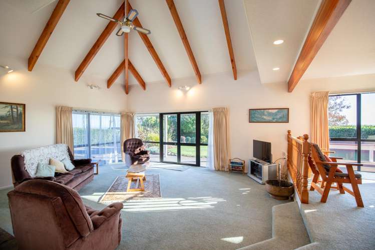 187 Maungatawhiri Road Raglan_14