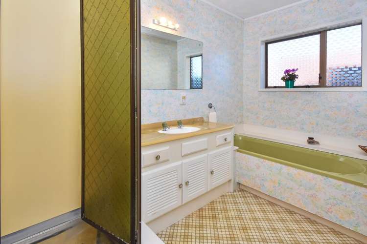 124 Carnoustie Drive Wattle Downs_22