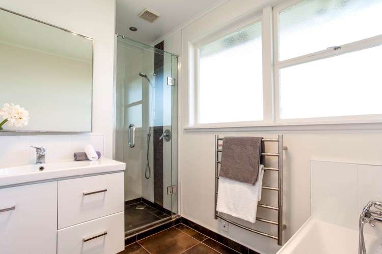 32 Valley View Road Glenfield_18