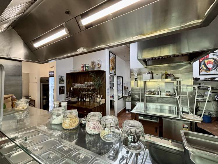 6/62-78 Hurstmere Road Takapuna_15