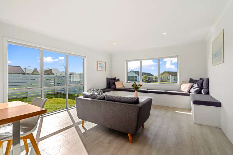 76 Stace Hopper Drive One Tree Point_5