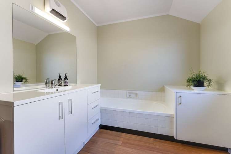 8A Chisnall Street Stoke_11