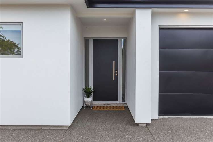 102 Aorangi Road Bryndwr_1