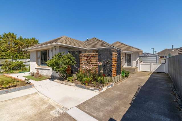 27 Rowses Road Aranui_1