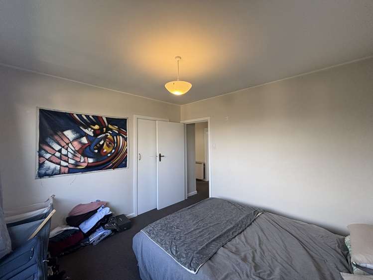 1/5 Bentley Street Russley_12