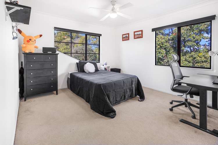 18 Longwood Place Harrowfield_21