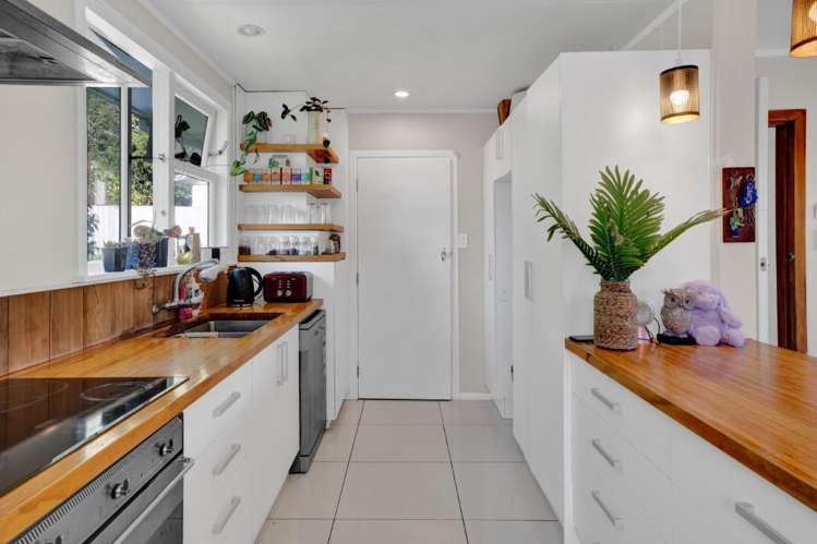 13 Brixham Place Merrilands_1